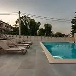 Front In Holiday home *